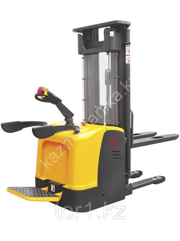 Штабелер самоходный 1,5 т 3,5 м XILIN CDDK15-II (с
платформой) 213014273 shtabeler samohodnyj 15