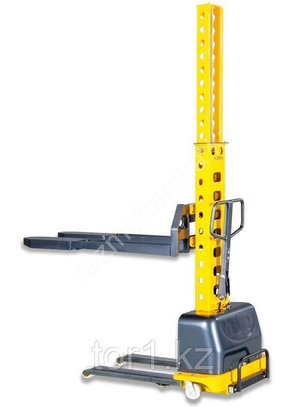 Штабелер самоподъемный 0,5 т 1,3 м TOR Vango500
с электроподъемом 213015334 shtabeler samopodemnyj 05