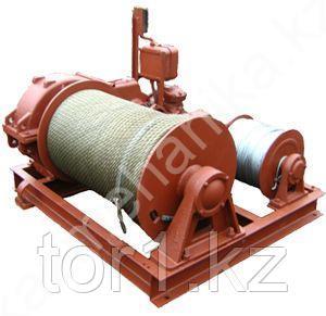 Лебедка маневровая электрическая ЛЭМ-5Ш1
5000 кг 460 м (без каната) 213016155 lebedka manevrovaya elektricheskaya