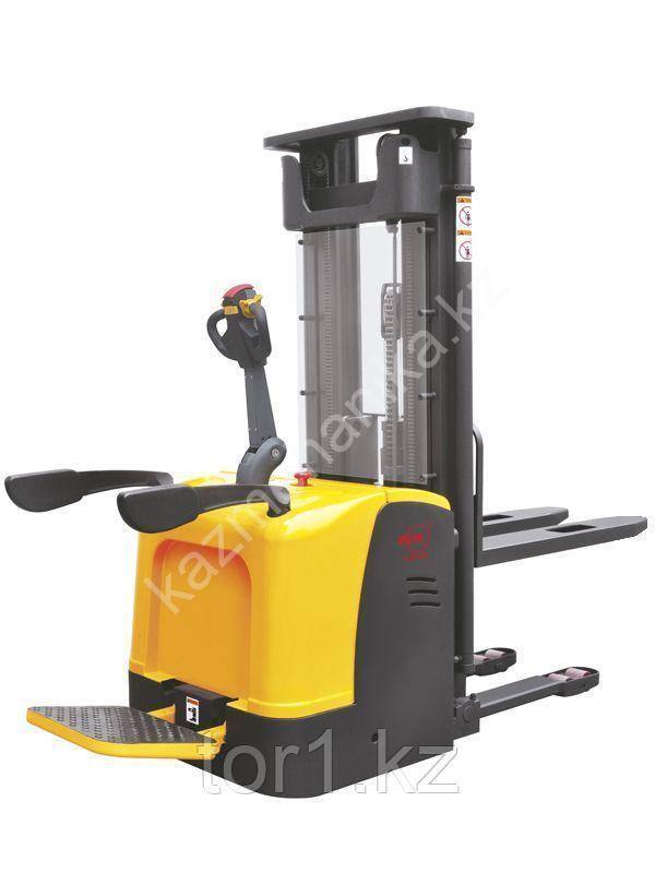 Штабелер самоходный 1,5 т 1,6 м XILIN CDDK15-III Li-ion
(с платформой) 213019134 shtabeler samohodnyj 15