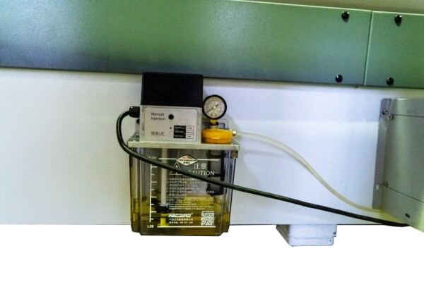 MLF-3015R 3000W 12 Оптоволоконный лазер Metal Master MLF-3015R 3000W (С автофокусом)