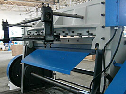 Купить электромеханическую гильотину Metal Master ETG 2540 Купить электромеханическую гильотину Metal Master ETG 2540