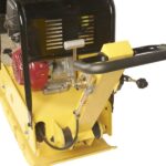 Виброплита реверсивная 235 кг, 30кН (Honda) TOR C-330