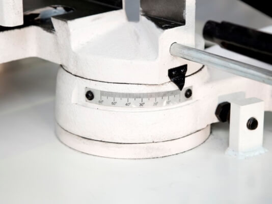 Ленточнопильный станок METAL MASTER BSM-170E 2 Ленточнопильный станок Metal Master BSM-170E