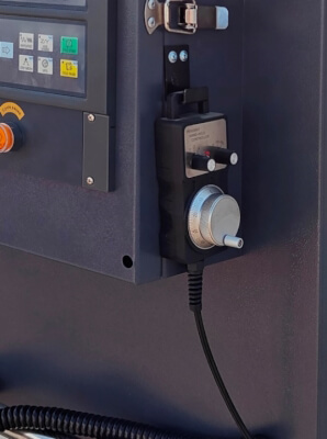 Metal Master XNC 50100 GM8 Metal Master XNC 50100 GM8