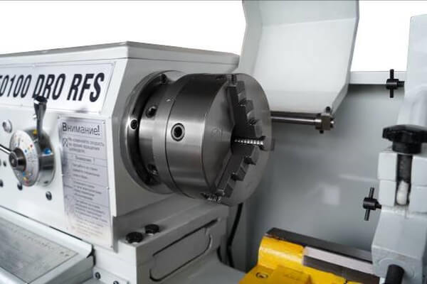 Токарно-винторезный станок Metal Master ZM 50100 DRO RFS Токарно-винторезный станок Metal Master ZM 50100 DRO RFS