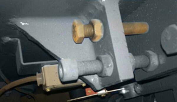 Электромеханическая гильотина Metal Master ETG 1315E Электромеханическая гильотина Metal Master ETG 1315E
