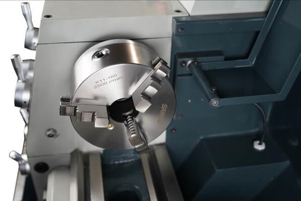 Настольный токарно-винторезный станок Metal Master MasterTurn 3660G Настольный токарно-винторезный станок Metal Master MasterTurn 3660G