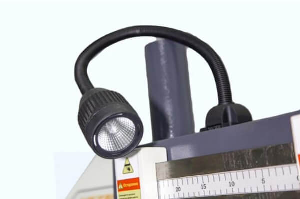 MGH-400 3 Двухколонный полуавтоматический ленточнопильный станок
Metal Master mgh-400